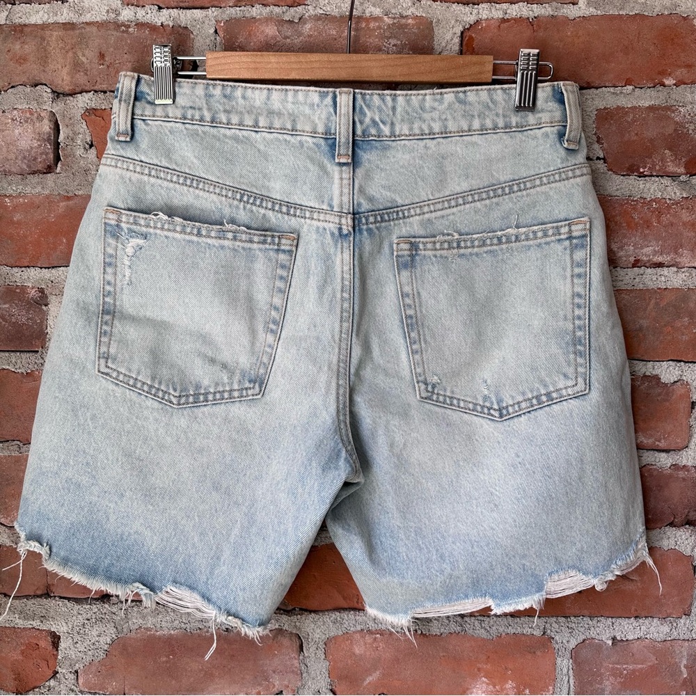 Zara | Mid Rise Denim Patch Short - Picture 6 of 10